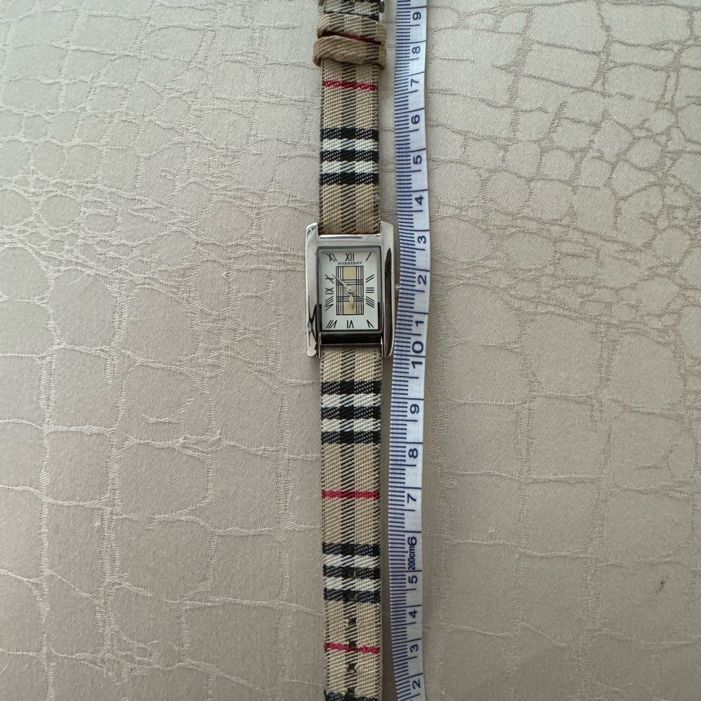 Burberry Watch women